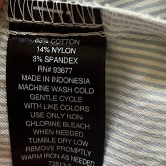 Classic Preppy Multi-stripe button-up, Sz L, like new! - Picture 6 of 6